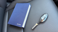 Hyundai SANTA FE 1.6 TGDi Plug-in Hybrid Ultimate 5dr 4WD Auto Estate